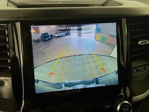 Used 2022 RAM 1500 Lone Star AWD/4WD image 17