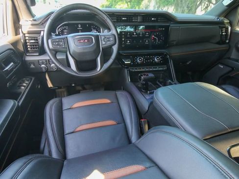 Used 2025 GMC Sierra 1500 AT4 w/ AT4 Premium Package image 16