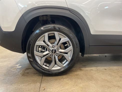 Certified 2024 Kia Seltos S AWD/4WD image 40