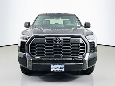 New 2026 Toyota Tundra Platinum image 2