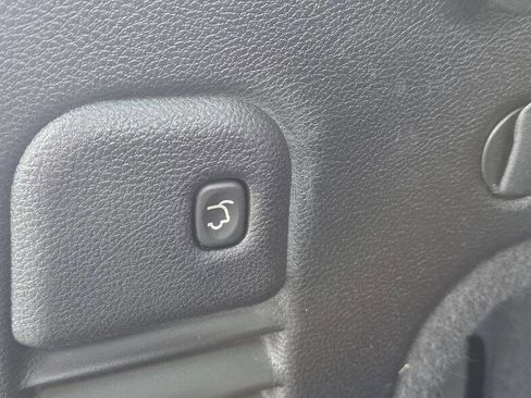 Used 2015 Jeep Grand Cherokee Altitude image 11