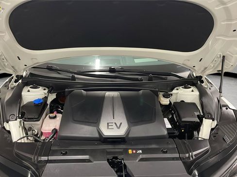 Used 2023 Kia EV6 GT-Line RWD image 9