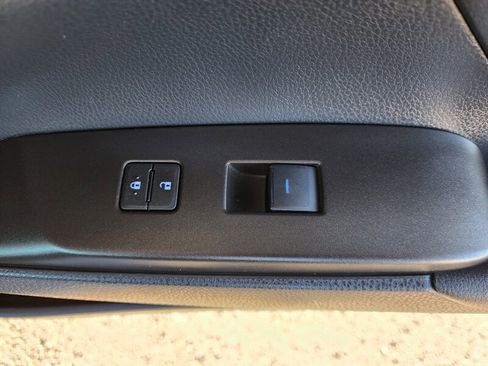 Used 2024 Toyota Camry SE w/ Convenience Package image 47