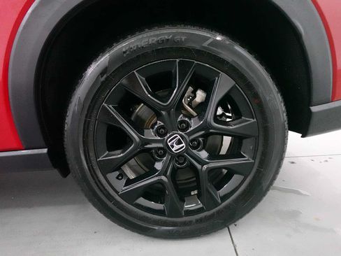 Certified 2025 Honda HR-V Sport image 9