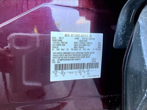 Used 2017 Ford Edge Titanium w/ Equipment Group 301A AWD/4WD image 34