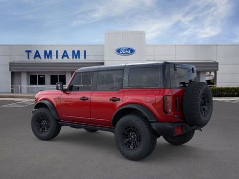 New 2026 Ford Bronco Badlands w/ Sasquatch Package AWD/4WD image 4