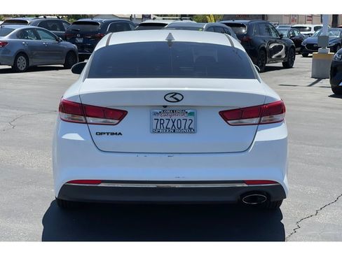 Used 2016 Kia Optima LX FWD image 4