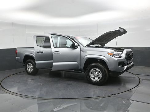 Used 2022 Toyota Tacoma SR image 50