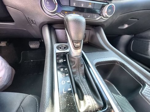 Used 2022 Nissan Sentra SV w/ Trunk Package FWD image 15