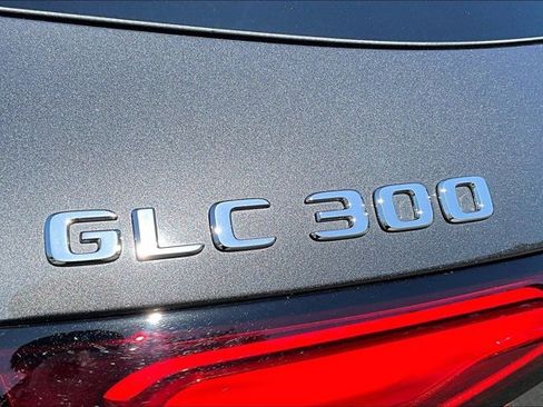 Used 2026 Mercedes-Benz GLC 300 4MATIC image 8