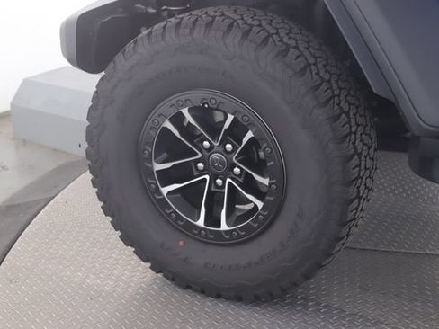 Used 2026 Jeep Wrangler Unlimited Sport AWD/4WD image 13