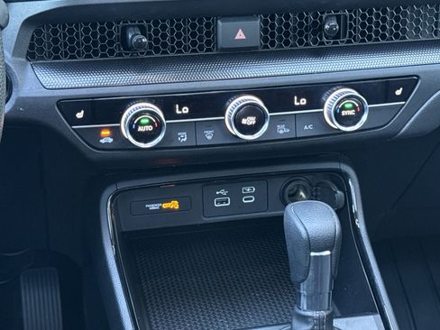 Used 2024 Honda CR-V EX image 38