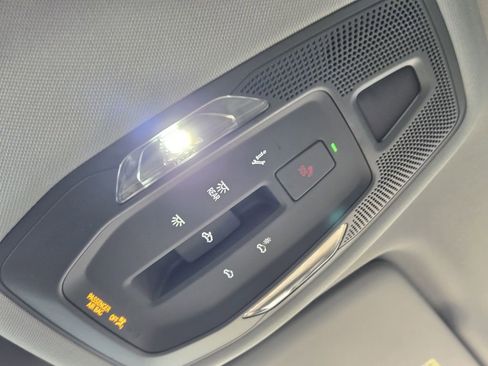 Certified 2025 Audi Q5 Prestige image 31