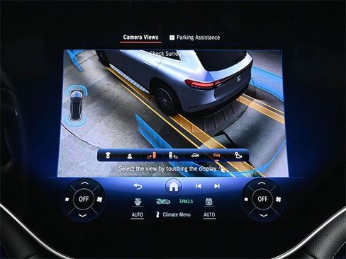 Used 2023 Mercedes-Benz EQS 580 4MATIC SUV image 39