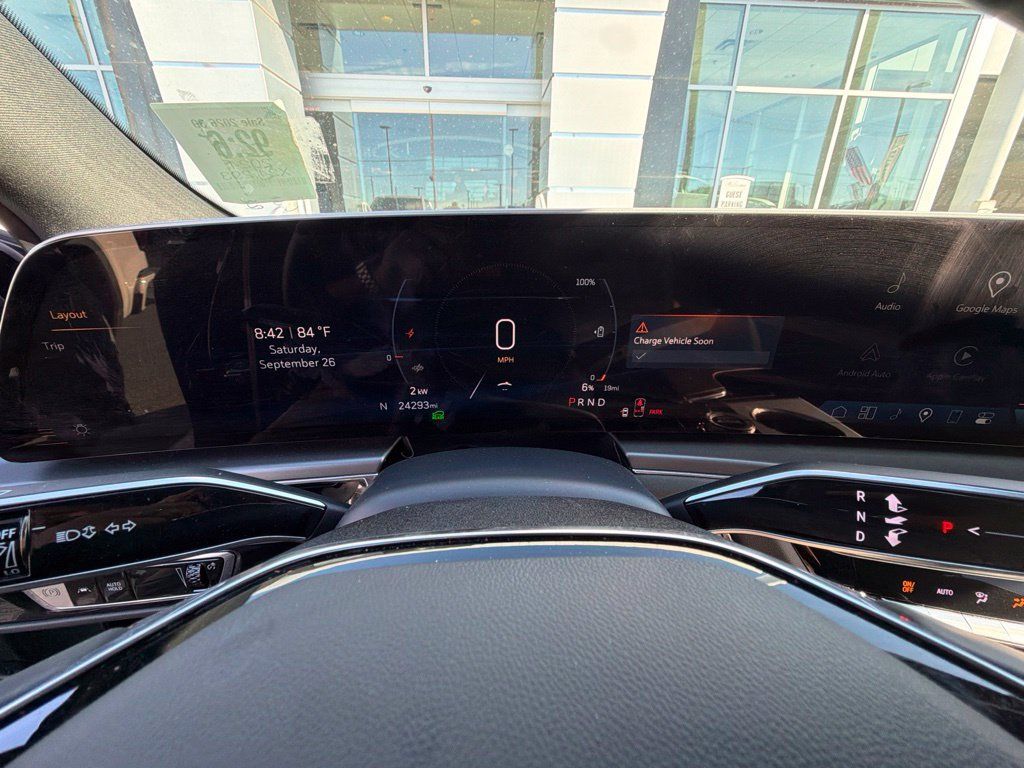 Certified 2024 Cadillac Lyriq Tech w/ Driver Assist Package RWD image 5