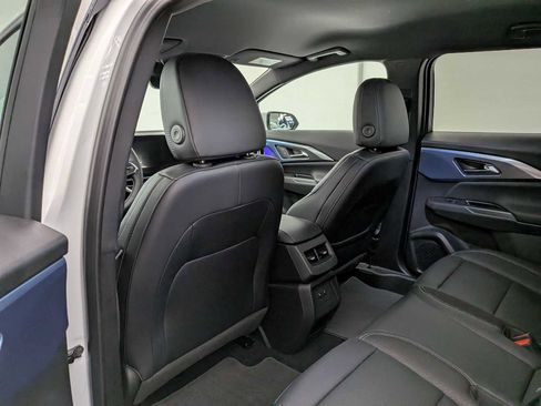 New 2026 Chevrolet Equinox EV LT image 18