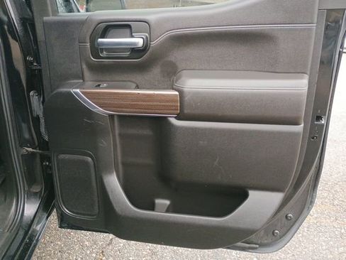 Used 2021 Chevrolet Silverado 1500 LT Trail Boss image 15