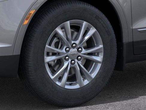New 2026 Cadillac XT5 Luxury image 9