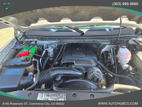 Used 2010 Chevrolet Silverado 2500 LT w/ Interior Plus Package AWD/4WD image 21