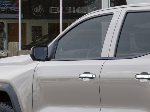 New 2026 GMC Canyon Denali AWD/4WD image 12