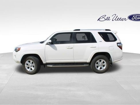 Used 2020 Toyota 4Runner SR5 image 8
