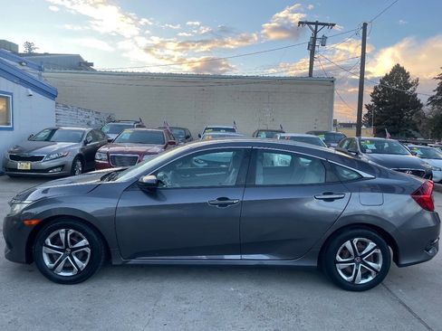 Used 2018 Honda Civic LX image 4