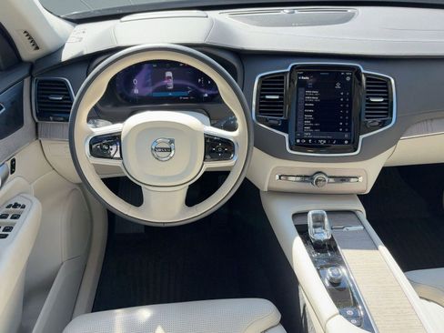 Certified 2024 Volvo XC90 B6 Ultimate w/ Protection Package Premier image 28