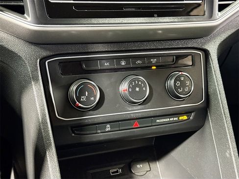 Used 2019 Volkswagen Atlas S image 14