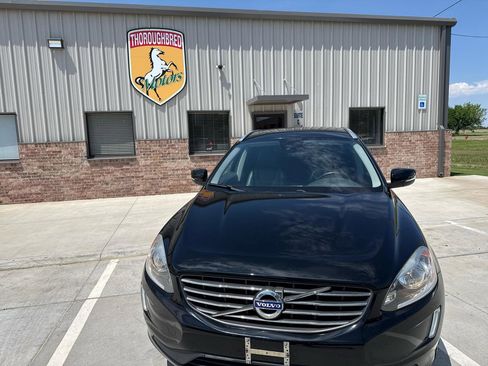 Used 2016 Volvo XC60 T5 Premier AWD/4WD image 4