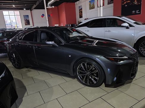 Used 2024 Lexus IS 350 F Sport RWD image 5
