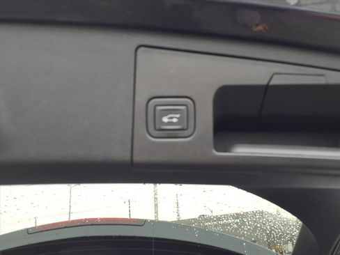 Certified 2023 Cadillac XT4 Sport w/ Cold Weather Package image 15