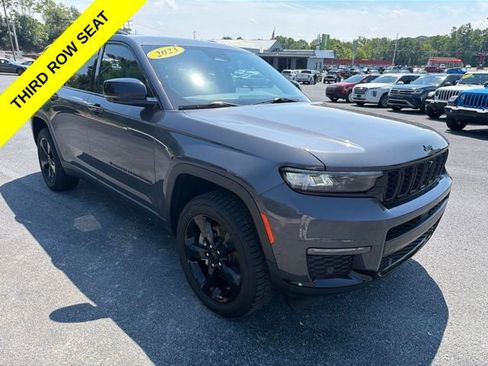 Used 2023 Jeep Grand Cherokee L Limited w/ Luxury Tech Group II AWD/4WD image 7