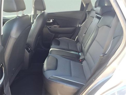 Used 2022 Kia Niro EX w/ Cold Weather Package image 27