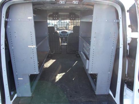 Used 2014 Ford Transit Connect XLT image 25