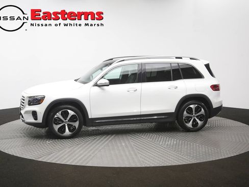 Used 2025 Mercedes-Benz GLB 250 w/ Exclusive Package image 61