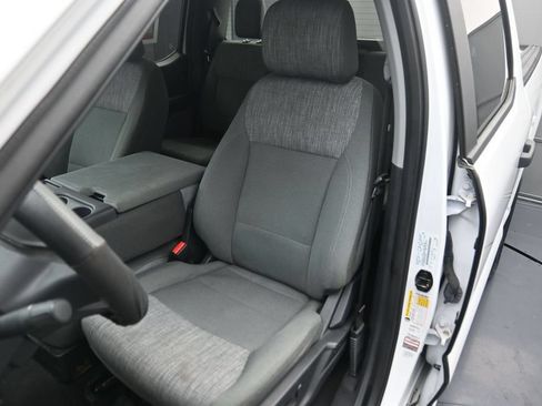 Used 2023 Ford F150 XLT AWD/4WD image 9