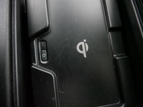 Used 2022 Toyota Highlander XLE image 31