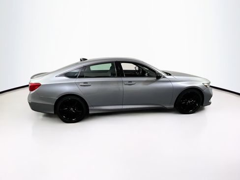 Used 2022 Honda Accord Sport image 4