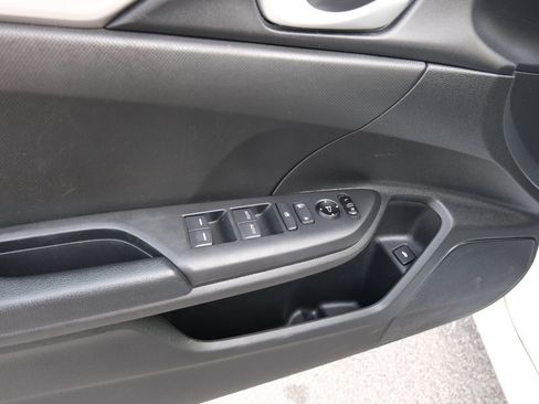 Used 2020 Honda Civic Sport image 25