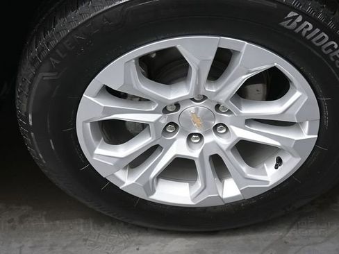 Used 2023 Chevrolet Silverado 1500 LTZ w/ LTZ Premium Package AWD/4WD image 29