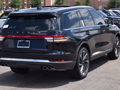 New 2026 Lincoln Aviator Reserve AWD/4WD image 7