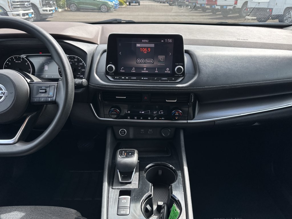 Used 2021 Nissan Rogue SV AWD/4WD image 16