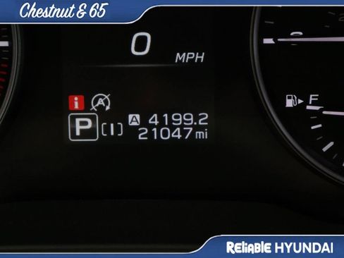 Used 2024 Subaru Crosstrek 2.0i Premium AWD/4WD image 31