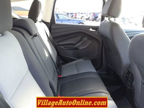 Used 2017 Ford Escape SE w/ Equipment Group 201A image 32