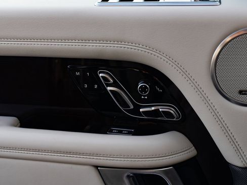 Used 2021 Land Rover Range Rover Westminster Edition image 19