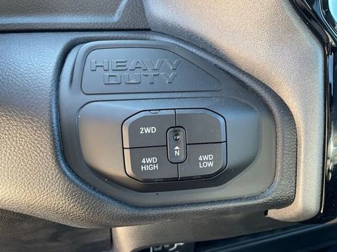 Used 2025 RAM 2500 Tradesman AWD/4WD image 29