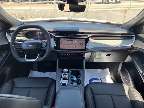 New 2026 Jeep Cherokee Limited AWD/4WD image 18