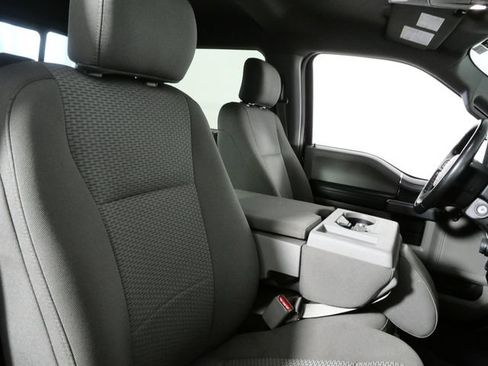 Used 2017 Ford F150 XLT w/ Equipment Group 302A Luxury AWD/4WD image 14