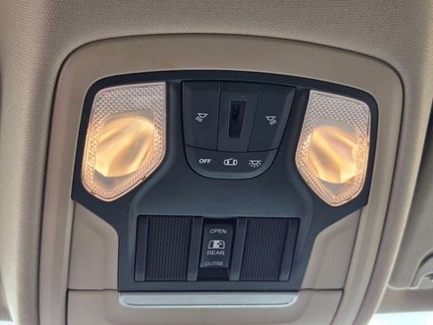 Used 2020 RAM 1500 Big Horn RWD image 34