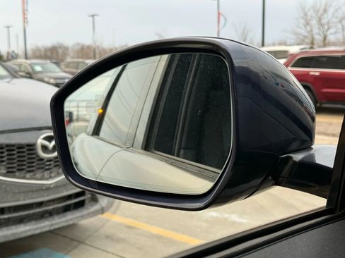 Used 2020 Land Rover Range Rover Evoque SE image 49